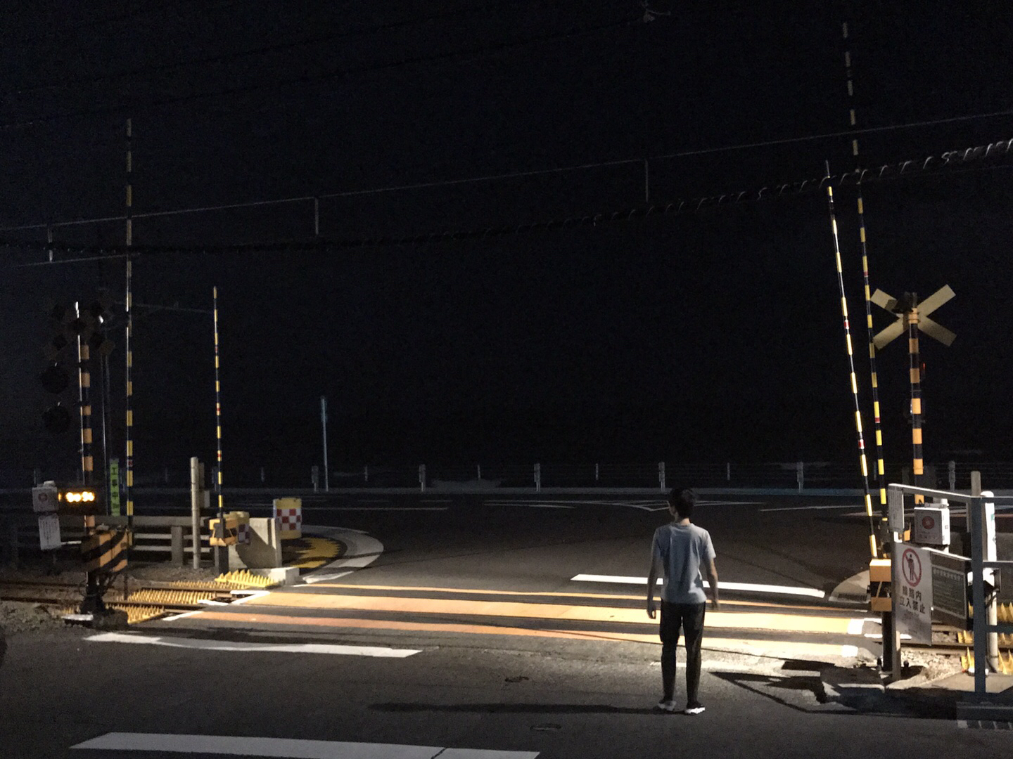 拍下你所在的城市夜深的样子,踏切,湘南海岸,日本