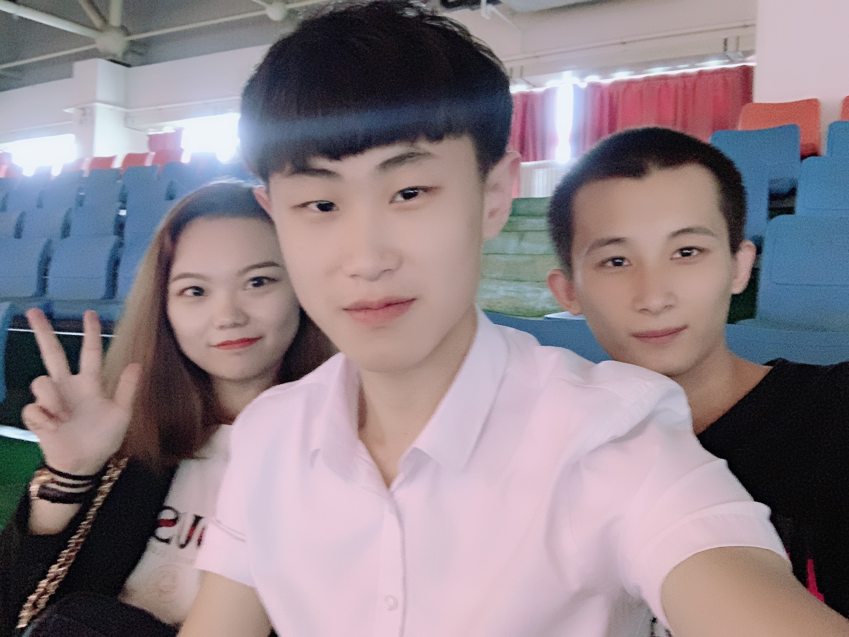就毕业了 就毕业了